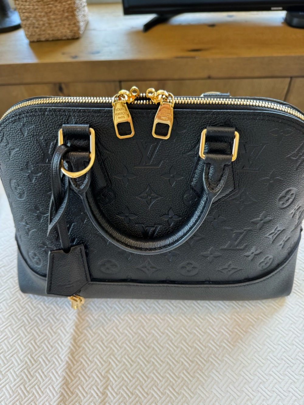 Louis Vuitton Noir Empreinte Neo Alma PM - Authentic. Excellent condition - Picture 2 of 15